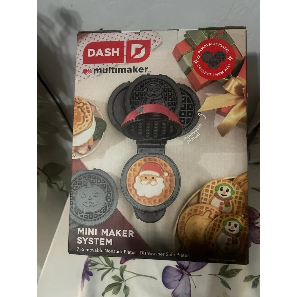 Waffle Maker Dash MultiMaker Mini Waffle System - Picture 3 of 5